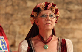 Gloria Domínguez, presidenta de la Asociación Reconquista de Jadraque, Guadalajara Gloria Domínguez, presidenta de la Asociación Reconquista de Jadraque, Guadalajara